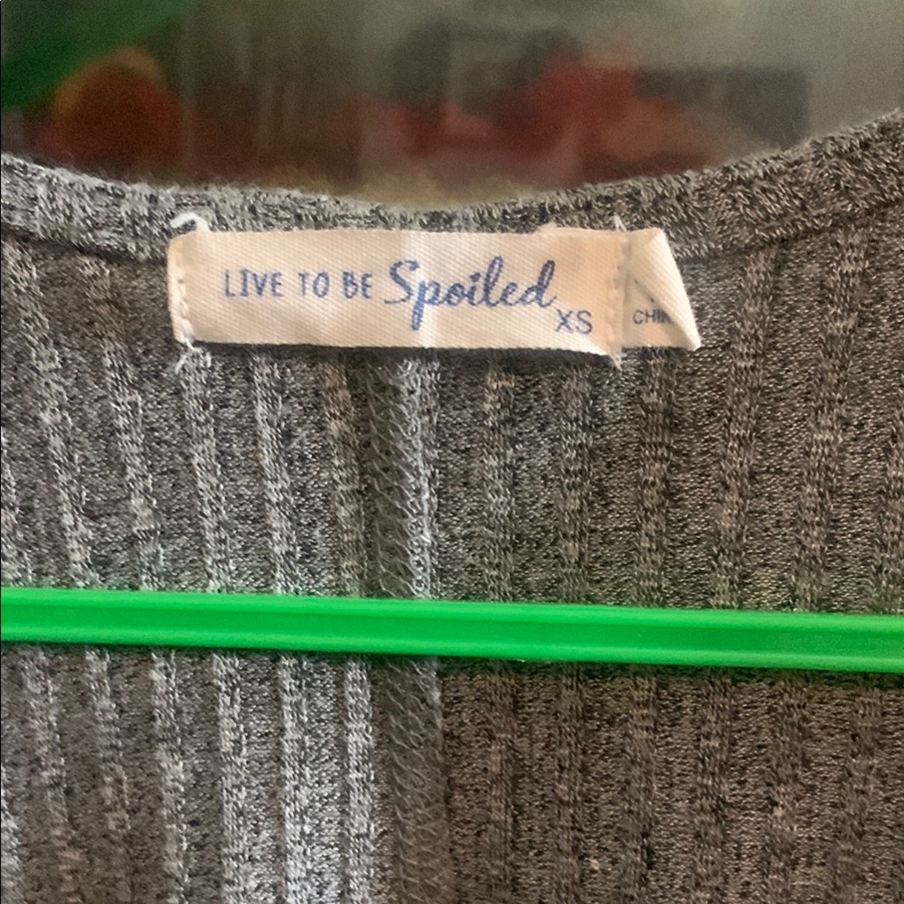 Gray Ribbed Women's Top - Picture 2 of 4